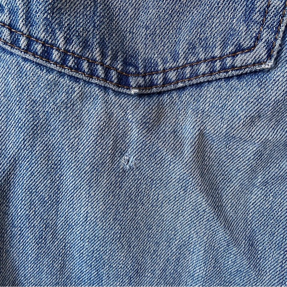 Madewell Stovepipe Jeans in distressed light wash blue - Picture 8 of 8